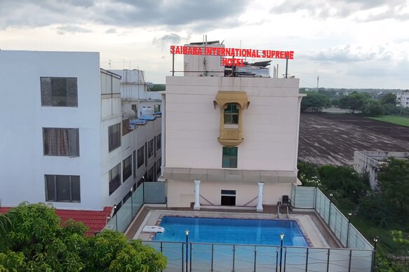 Saibaba International Supreme  Vegan Hotel