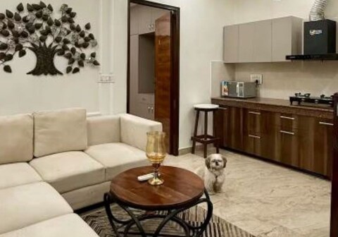 Mirror Haven by AB LuxeStay