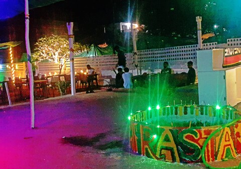 Rasta Mansion Backpacker Hostel