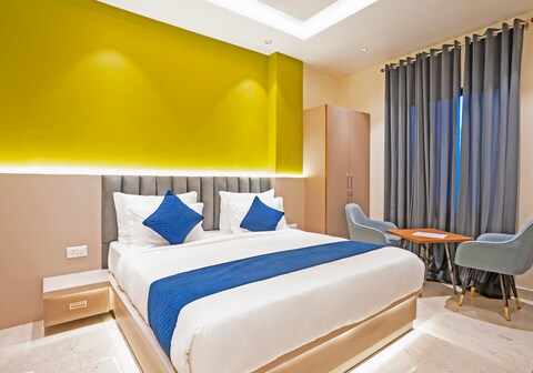 The Prominence Hotel, Restaurant & Bar