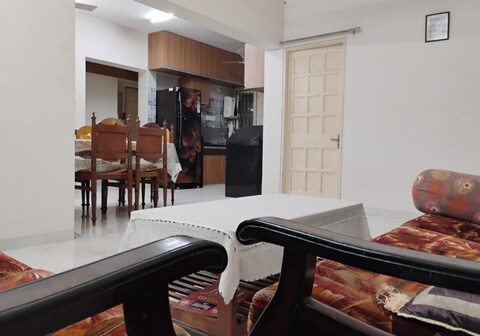 Spacious 3BHK in Fatehgunj