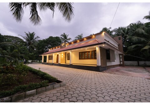 Reunion Ocean Daaffy Beach House