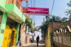 Gangotri Guest House, Varanasi Gangotri Guest House, Varanasi
