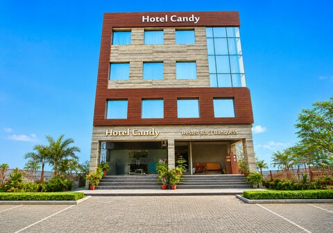 Hotel Candy Near Bestech | IISER | ISB, Airport Road, Mohali, Chandigarh