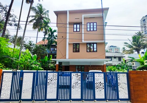 Noor Mahal Homes 2 BHK Furnished Apartment