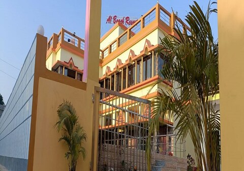 A1 BEACH RESORT