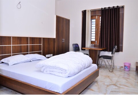 Hotel Rama Palace