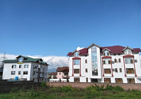 Hotel Grand Comforts