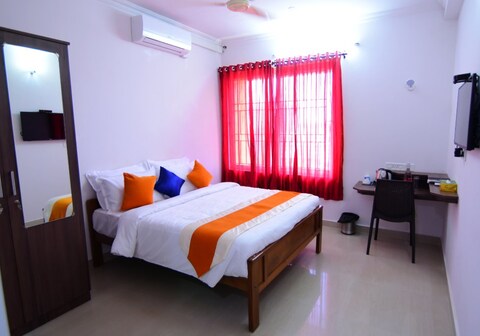 Select Rooms Kazhakoottam