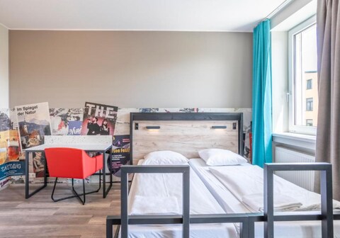 إيه آند أو ميمو ين ليم - هوستل