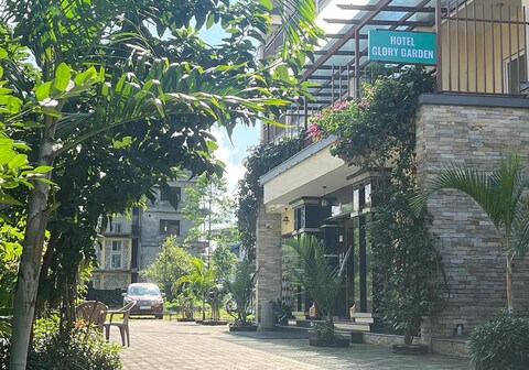 Hotel Glory Garden