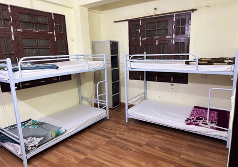 Awara Hostels & Dormitory