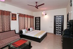 OYO Home 16790 Spacious 2BHK, Nainital OYO Home 16790 Spacious 2BHK, Nainital