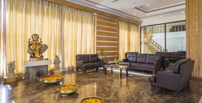 Inder Residency-Lobby 2