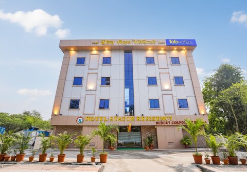FabHotel Status Residency - Nr. Ghansoli Railway Station
