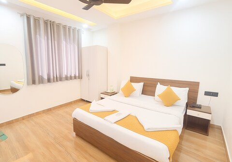 Diplomat Regency Yashobhoomi