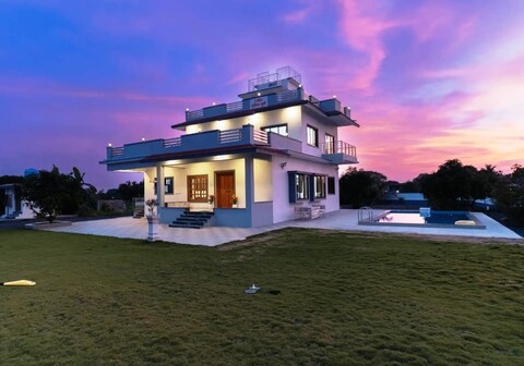 Mount View 4 BHK Villa with Pool in Alibaug