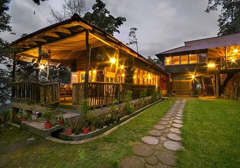 Munlom Nature Resort | Rooms & Restaurant