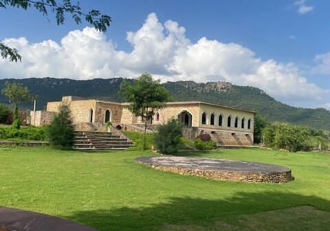 Sariska Kasba - A Village Resort