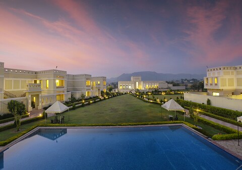 Achrol Niwas A TreeHouse Hotel