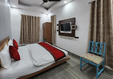 Hotel Royal Afghan Near Red Fort