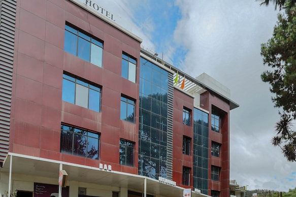 Vinayaga Inn by Poppys