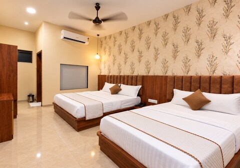 Hotel Pride Inn