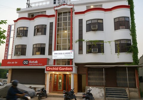 Hotel Orchid Garden, Delhi