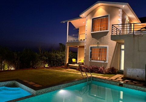 Riyansh Villa | 5 BHK Villa