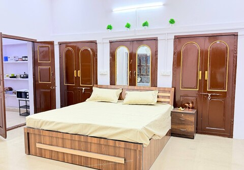 Jaipuri Theeya