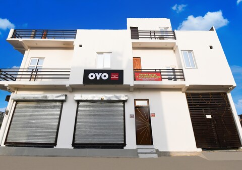 Hotel O Shivam Hotel and Accommodation