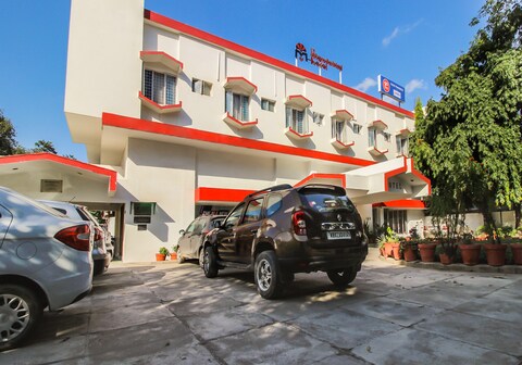 Hotel Mandakini