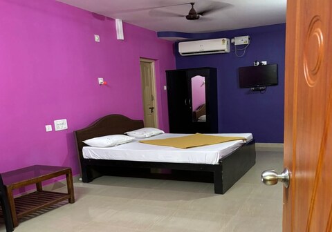 Anugraha Lodge