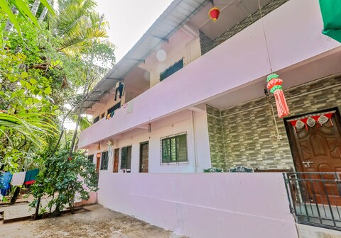 Deeplata Nivas Nyahari