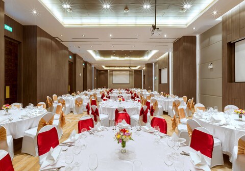 Radisson RED Phuket Patong Beach