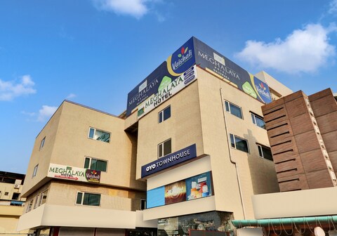 Townhouse Meghalaya Hotel - Gajuwaka