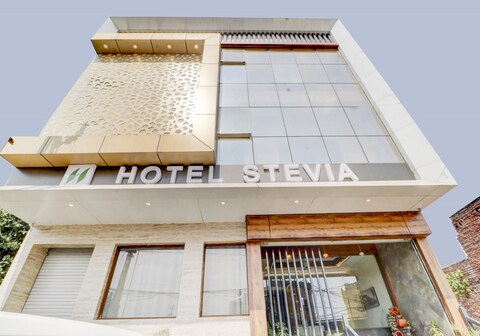 Hotel O Stevia