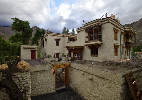 Moljoks Heritage House