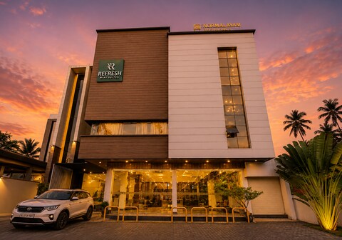 Refresh Inn and Suites