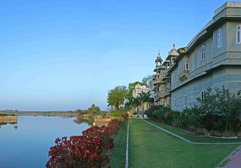 Hotel Udai Bilas Palace