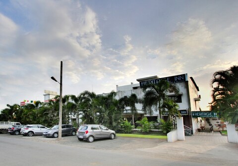 Hotel Heritage INN