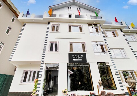 Collection O Dal Lake