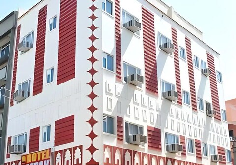 Hotel O Gopinath Temple Jaipur Formerly Deepak Inn