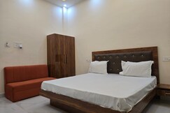 Hotel O Kailsaha Palace, Ayodhya Hotel O Kailsaha Palace, Ayodhya