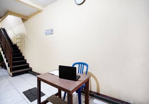 Hotel O Kost Nusantara Sidoarjo Syariah