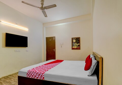 Hotel O The Olive Stay