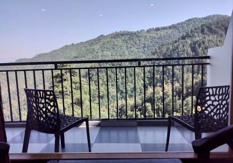 Summer Hill Resort