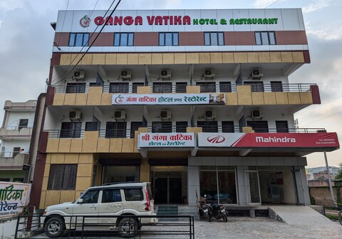 Shri Ganga Vatika Hotel & Restaurant
