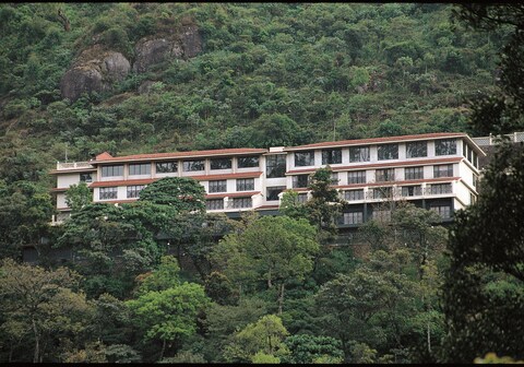 Abad Copper Castle Hill Valley Resort