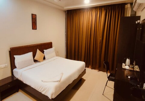 Hotel Gowtham